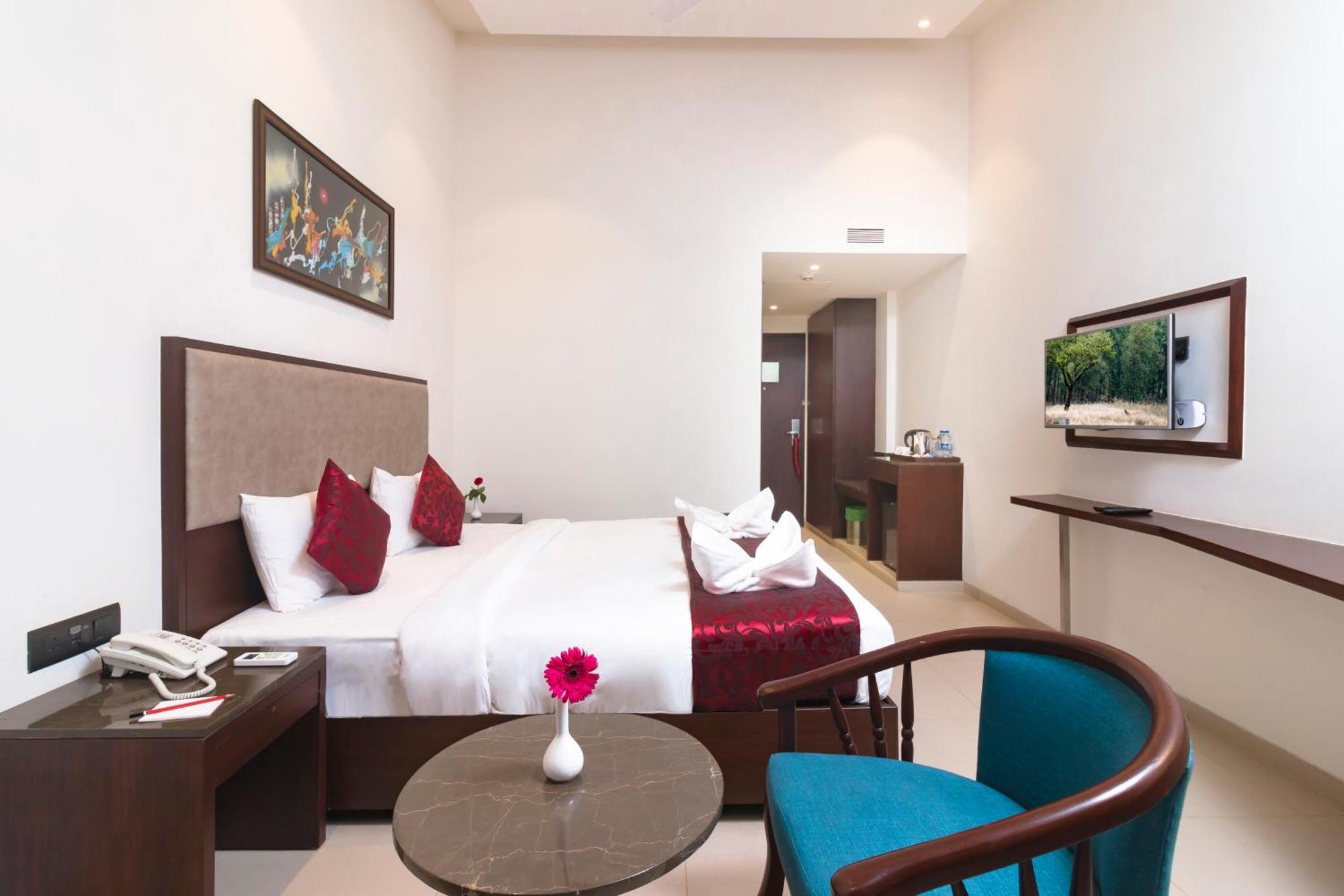 7 Apple Resort Лонавла Екстер'єр фото